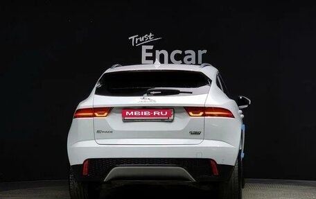 Jaguar E-Pace, 2019 год, 2 390 000 рублей, 4 фотография