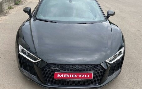 Audi R8, 2016 год, 15 500 000 рублей, 1 фотография