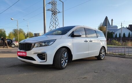 KIA Carnival III, 2018 год, 3 385 000 рублей, 1 фотография