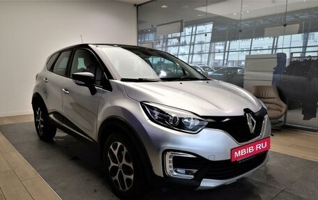 Renault Kaptur I рестайлинг, 2019 год, 1 540 000 рублей, 3 фотография