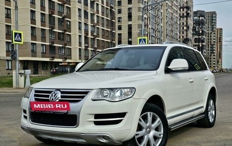 Volkswagen Touareg III, 2007 год, 1 320 000 рублей, 2 фотография