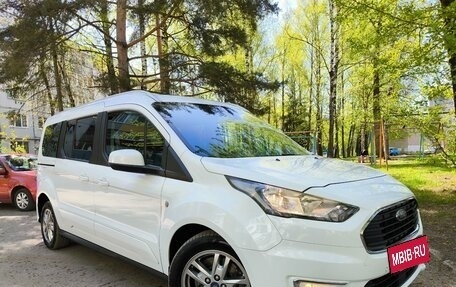 Ford Tourneo Connect II рестайлинг, 2021 год, 2 342 000 рублей, 3 фотография