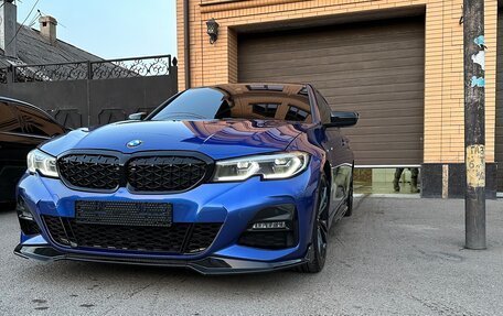 BMW 3 серия, 2019 год, 4 200 000 рублей, 2 фотография