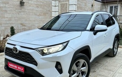 Toyota RAV4, 2021 год, 3 850 000 рублей, 1 фотография