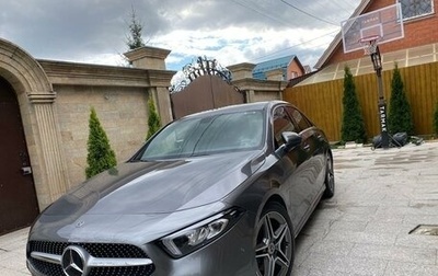 Mercedes-Benz A-Класс, 2019 год, 3 800 000 рублей, 1 фотография