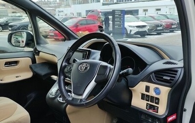 Toyota Noah III, 2014 год, 1 800 000 рублей, 1 фотография
