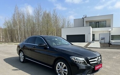 Mercedes-Benz C-Класс, 2019 год, 3 200 000 рублей, 1 фотография