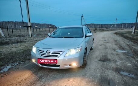 Toyota Camry, 2007 год, 1 100 000 рублей, 2 фотография