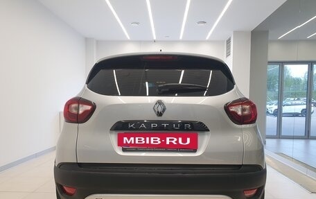 Renault Kaptur I рестайлинг, 2021 год, 1 623 000 рублей, 5 фотография