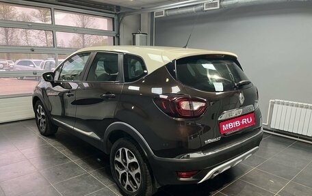 Renault Kaptur I рестайлинг, 2018 год, 1 649 000 рублей, 4 фотография