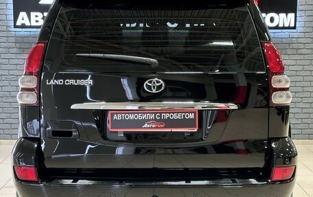 Toyota Land Cruiser Prado 120 рестайлинг, 2007 год, 2 647 000 рублей, 5 фотография
