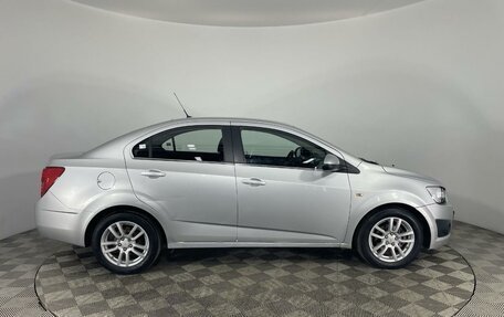 Chevrolet Aveo III, 2013 год, 830 000 рублей, 4 фотография