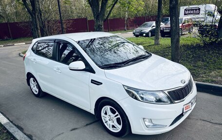 KIA Rio III рестайлинг, 2014 год, 1 100 000 рублей, 3 фотография