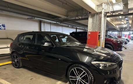 BMW 1 серия, 2019 год, 2 400 000 рублей, 4 фотография