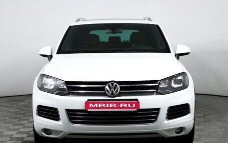 Volkswagen Touareg III, 2013 год, 2 590 000 рублей, 2 фотография