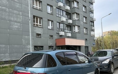 Toyota Ipsum II, 1999 год, 585 000 рублей, 4 фотография