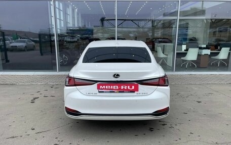 Lexus ES VII, 2021 год, 4 750 000 рублей, 5 фотография