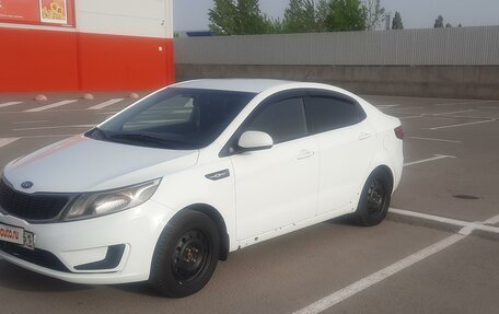 KIA Rio III рестайлинг, 2012 год, 900 000 рублей, 2 фотография