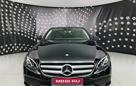 Mercedes-Benz E-Класс, 2016 год, 4 500 000 рублей, 2 фотография