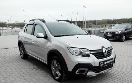 Renault Logan II, 2019 год, 1 316 500 рублей, 3 фотография