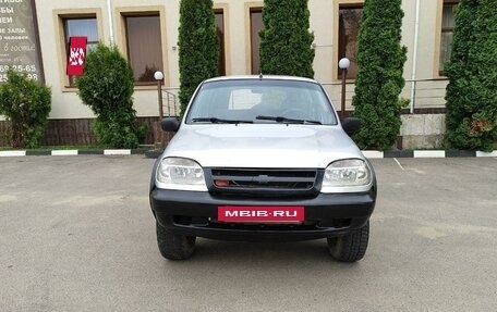 Chevrolet Niva I рестайлинг, 2003 год, 287 000 рублей, 2 фотография