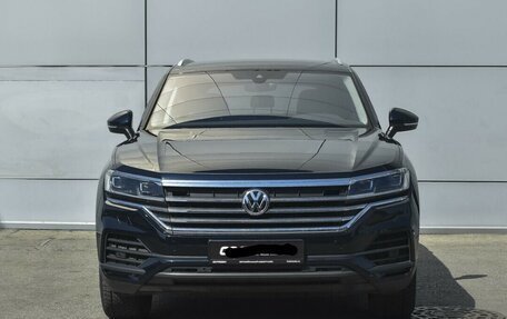 Volkswagen Touareg III, 2019 год, 5 250 000 рублей, 2 фотография