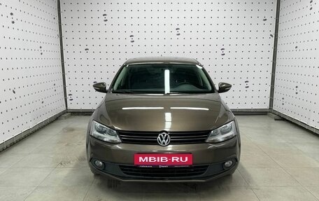 Volkswagen Jetta VI, 2012 год, 1 105 000 рублей, 3 фотография