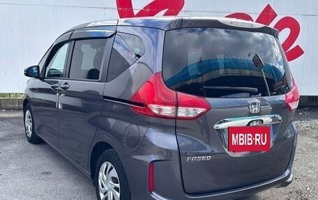 Honda Freed II, 2019 год, 1 300 000 рублей, 6 фотография