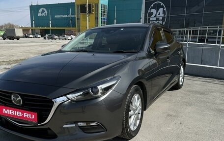 Mazda Axela, 2017 год, 1 795 000 рублей, 3 фотография