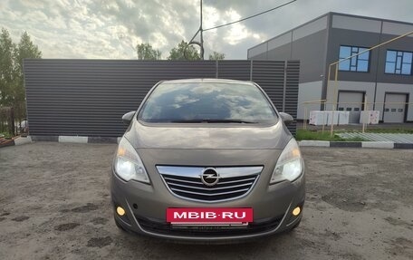 Opel Meriva, 2011 год, 665 000 рублей, 2 фотография