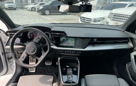 Audi S3, 2023 год, 5 760 000 рублей, 6 фотография