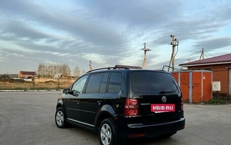 Volkswagen Touran III, 2007 год, 710 000 рублей, 6 фотография