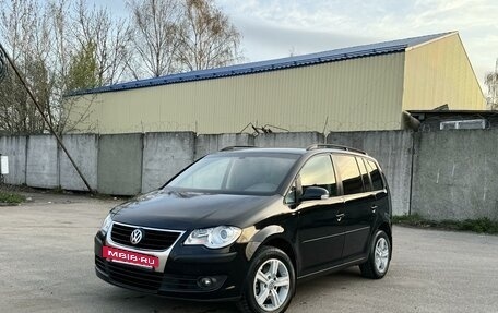 Volkswagen Touran III, 2007 год, 710 000 рублей, 4 фотография