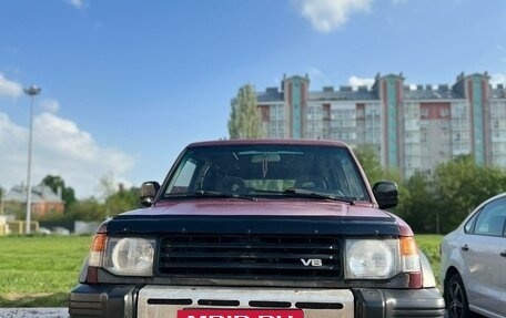 Mitsubishi Pajero III рестайлинг, 1993 год, 450 000 рублей, 3 фотография
