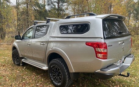 Mitsubishi L200 IV рестайлинг, 2017 год, 2 400 000 рублей, 2 фотография