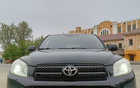 Toyota RAV4, 2006 год, 1 240 000 рублей, 2 фотография
