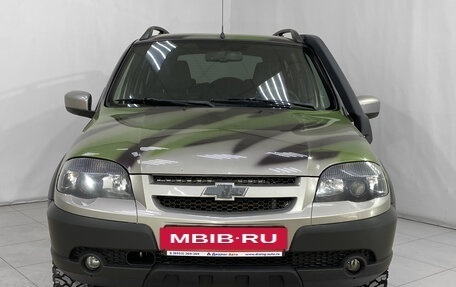 Chevrolet Niva I рестайлинг, 2018 год, 905 000 рублей, 2 фотография