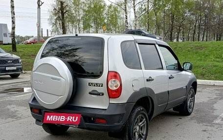 Chevrolet Niva I рестайлинг, 2018 год, 920 000 рублей, 5 фотография