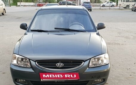 Hyundai Accent II, 2008 год, 650 000 рублей, 2 фотография