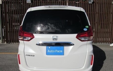 Honda Freed II, 2017 год, 945 000 рублей, 3 фотография