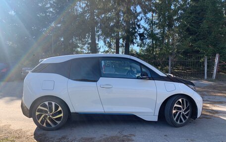 BMW i3 I01 рестайлинг, 2017 год, 2 100 000 рублей, 9 фотография