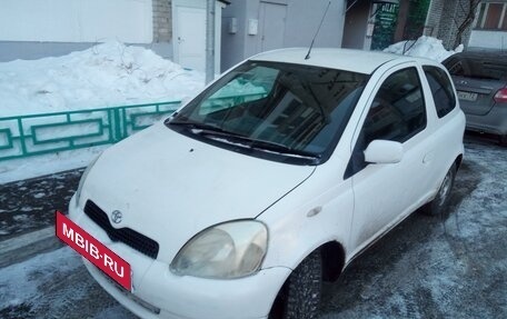 Toyota Vitz, 2000 год, 200 000 рублей, 2 фотография