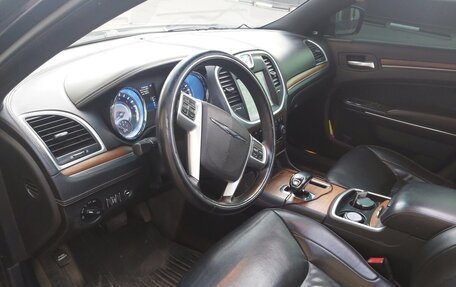 Chrysler 300C II, 2012 год, 1 500 000 рублей, 7 фотография