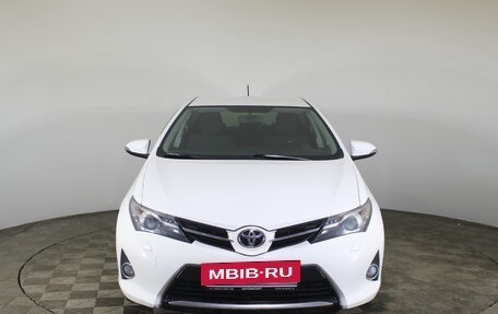 Toyota Auris II, 2013 год, 1 195 000 рублей, 2 фотография