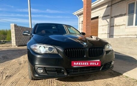 BMW 5 серия, 2013 год, 2 050 000 рублей, 2 фотография