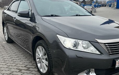 Toyota Camry, 2013 год, 2 380 000 рублей, 2 фотография
