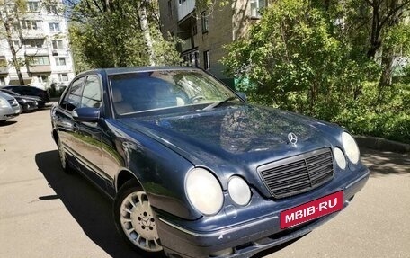 Mercedes-Benz E-Класс, 2001 год, 399 950 рублей, 2 фотография