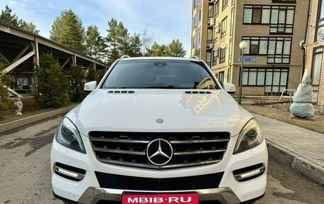 Mercedes-Benz M-Класс, 2013 год, 2 730 000 рублей, 3 фотография