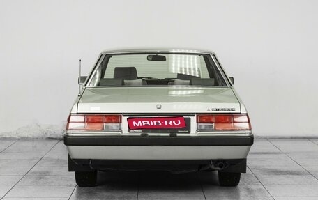 Mitsubishi Galant IV, 1981 год, 639 000 рублей, 4 фотография