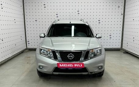 Nissan Terrano III, 2014 год, 1 290 000 рублей, 2 фотография